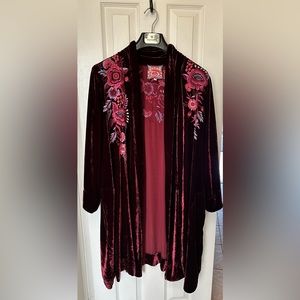 Exquisite Johnny Was luxurious boho silk velvet long jacket.